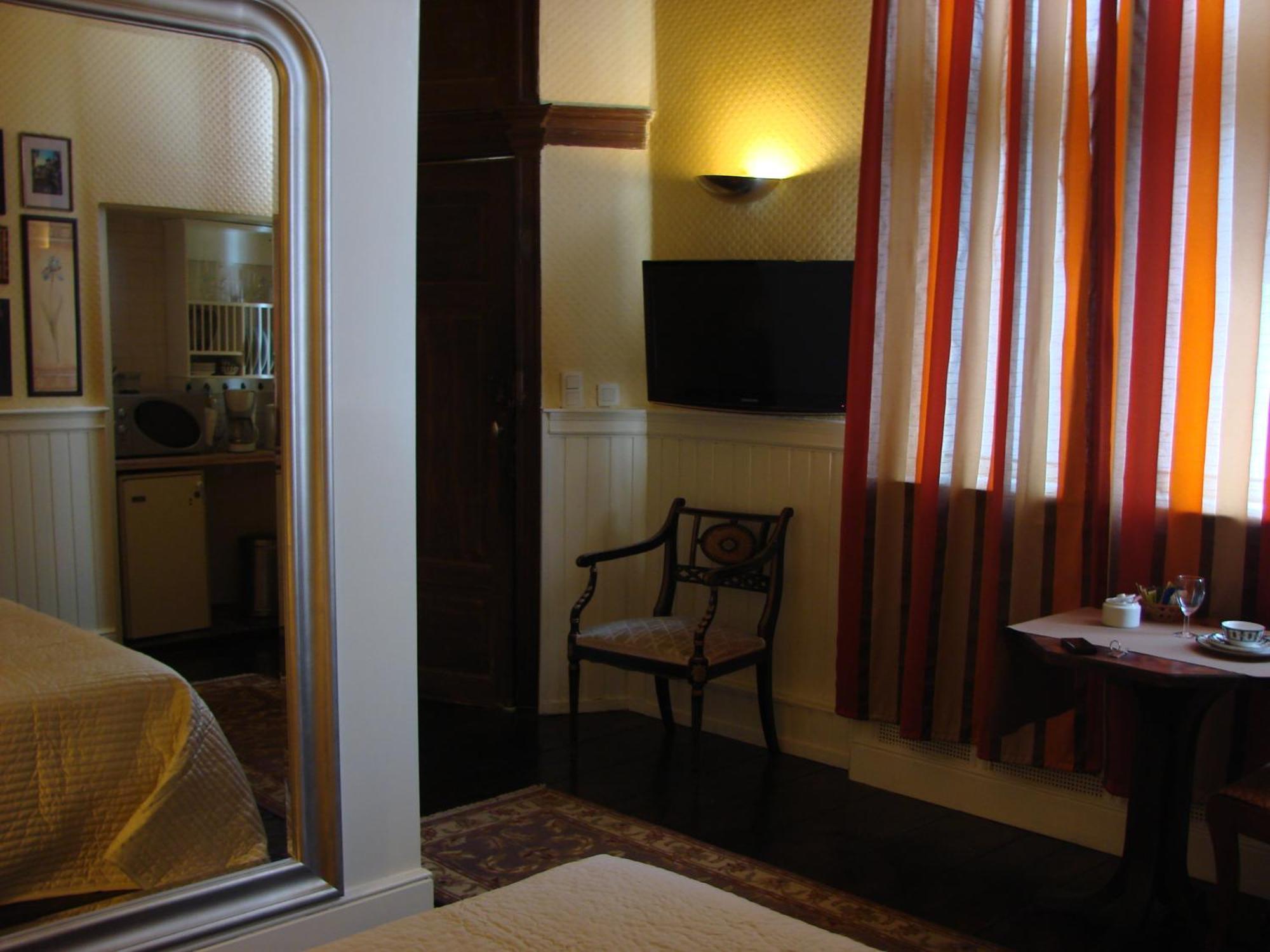 比克安诺1410号公寓式酒店 圣特雷登 外观 照片